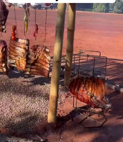 Costela no fogo de chão em evento atendido pela Prime Chopp